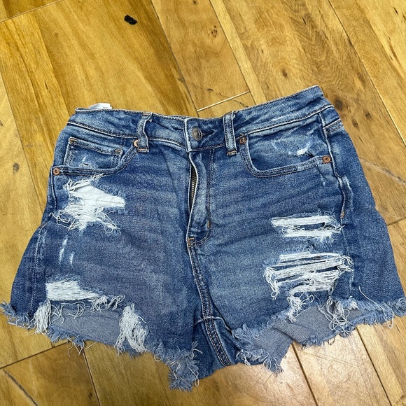 American eagle Shorts - Picture 1 of 6